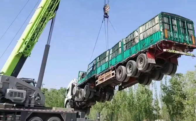 普洱道路脱困救援案例